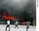 ap_pakistan_clashes_karachi_12may07_eng_195.jpg